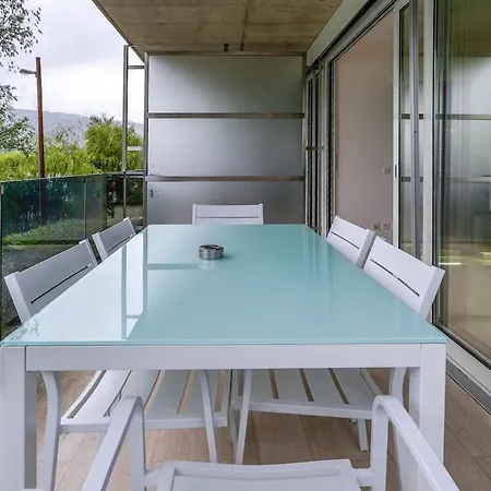 בית נופש The Glass House & קסלאנו